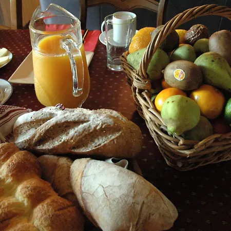Bed & Breakfast Ecuries Sainte Croix 4*