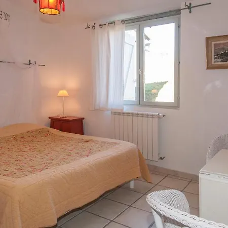 Ecuries Sainte Croix B&B 카르카손