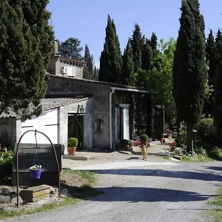 Ecuries Sainte Croix Bed & Breakfast