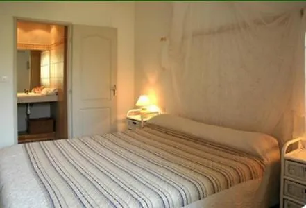 Bed and breakfast Ecuries Sainte Croix