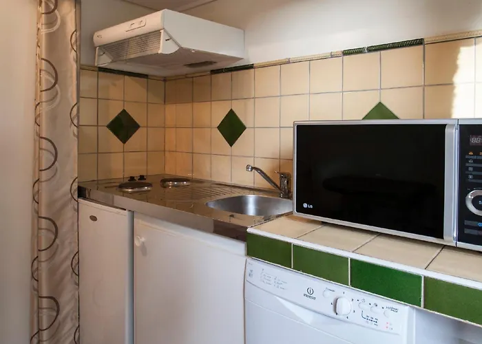 Alojamento de Acomodação e Pequeno-almoço Ecuries Sainte Croix