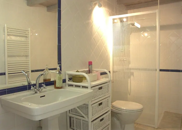 Alojamento de Acomodação e Pequeno-almoço Ecuries Sainte Croix